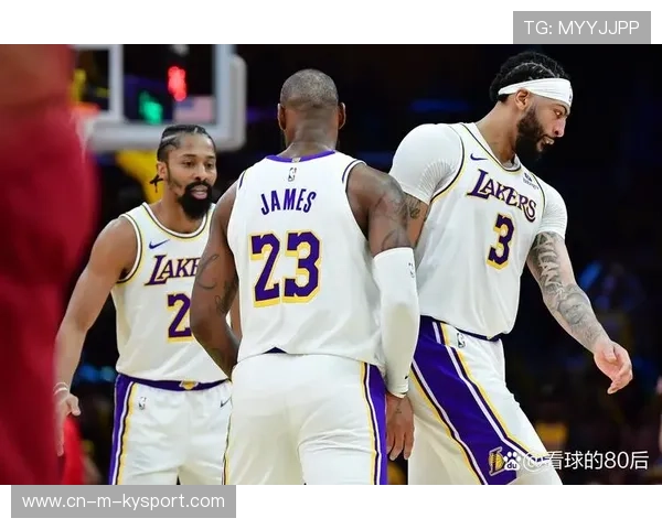 湖人队争夺季后赛主动权,战而优则仕,湖人晋级季后赛